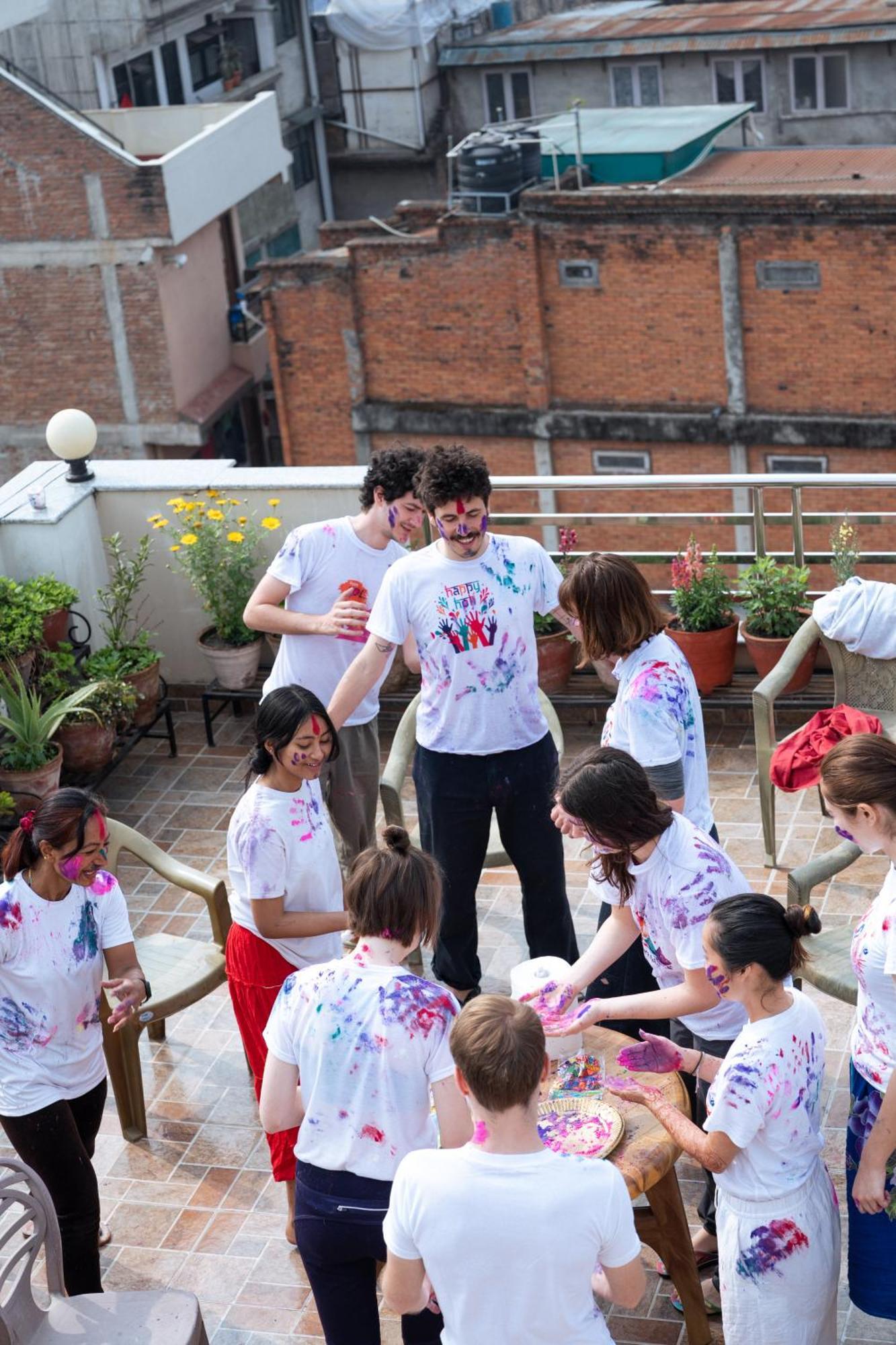 Shine Homestay Famille Francophone - Shine Home And Apartment Kathmandu Ngoại thất bức ảnh
